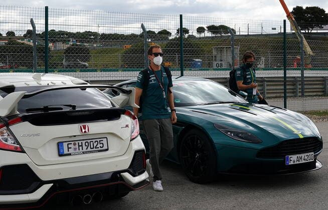FORMULA 1 HEINEKEN PORTUGUESE GRAND PRIX 2021 01.05.2021, Autodromo Internacional do Algarve, Portimao, FORMULA 1 HEINEKEN PORTUGUESE GRAND PRIX 2021,im Bild Sebastian Vettel (DEU 5), Aston Martin Cognizant Formula One Team