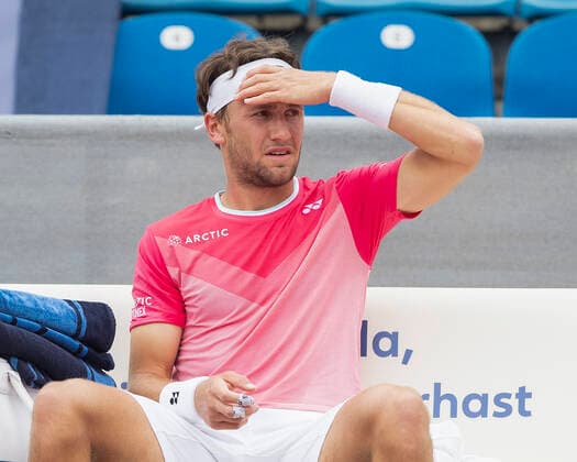 Casper Ruud sitzt auf der Bank waehrend der Spielpause Tennis - BMW Open 2021 - ATP, Tennis Herren - MTTC Iphitos - Munich - - Germany - 1 May 2021. Copyright: xJuergenxHasenkopfx