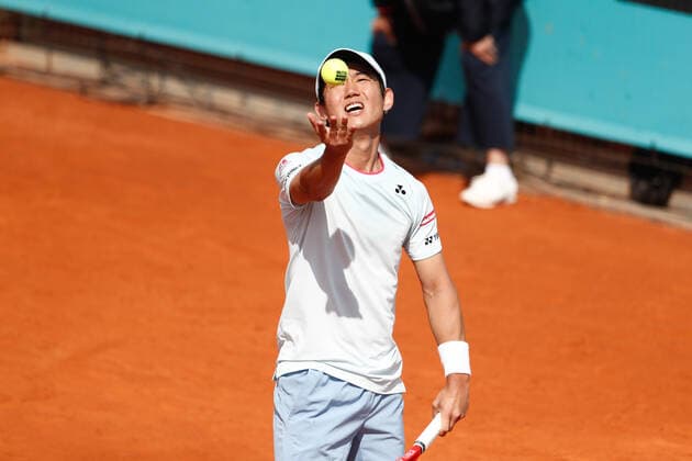 May 1, 2021, MADRID, MADRID, SPAIN: Yishihito Nishioka of Japan in action during his Men s Singles Qualifying match against Pablo Cuevas of Uruguay on the ATP, Tennis Herren Masters 1000 - Mutua Madrid Open 2021 at La Caja Magica on May 1, 2021 in Madrid, Spain. MADRID SPAIN - ZUMAa181 20210501_zaa_a181_016 Copyright: xOscarxJ.xBarrosox
