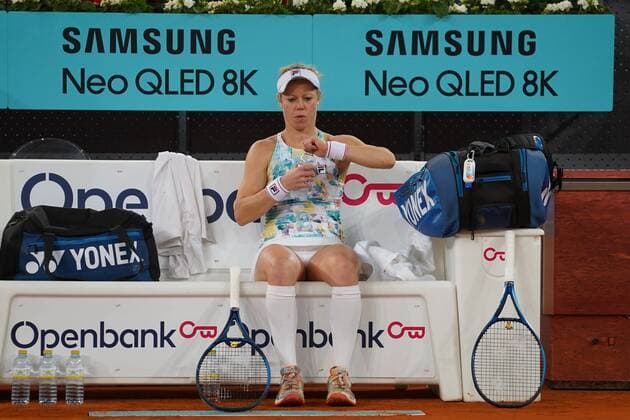 Women s Singles match Laura Siegemund against Iga Swiatek on day three of the WTA, Tennis Damen 1000 - Mutua Madrid Open 2021 at La Caja Magica on May 01, 2021 in Madrid, Spain David Cordon Press Cordon Press