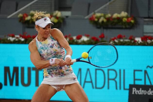 Women s Singles match Laura Siegemund against Iga Swiatek on day three of the WTA, Tennis Damen 1000 - Mutua Madrid Open 2021 at La Caja Magica on May 01, 2021 in Madrid, Spain David Cordon Press Cordon Press