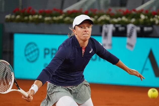 Women s Singles match Laura Siegemund against Iga Swiatek on day three of the WTA, Tennis Damen 1000 - Mutua Madrid Open 2021 at La Caja Magica on May 01, 2021 in Madrid, Spain David Cordon Press Cordon Press