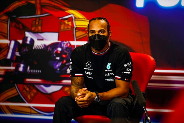 HAMILTON Lewis (gbr), Mercedes AMG F1 GP W12 E Performance, portrait, press conference, PK, Pressekonferenz during the Formula 1 Heineken Grande PrŽmio de Portugal 2021 from April 30 to May 2, 2021 on the Algarve International Circuit, in Portimao, Portugal FORMULE 1 : Grand Prix du Portugal - Essais et Qualification - Portimao - 01 05 2021 DPPI Panoramic  _B2_0845