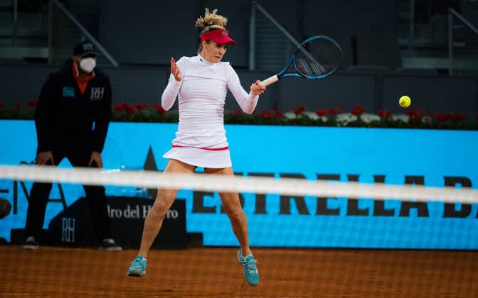 May 1, 2021, MADRID, MADRID, SPAIN: Bernarda Pera of the United States in action during the second round of the 2021 Mutua Madrid Open WTA, Tennis Damen 1000 tournament against Belinda Bencic of Switzerland MADRID SPAIN - ZUMAa181 20210501_zaa_a181_463 Copyright: xRobxPrangex