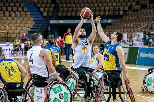 Champions Cup 2021; RSV Lahn-Dill - CD Ilunion Madrid Michael Auprince (RSV Lahn-Dill, 15), Bill Brian Latham ( 12 CD Ilunion Madrid), Jacob Michael Williams ( 2 CD Ilunion Madrid), Gregg Thomas Warburton ( 24 CD Ilunion Madrid), Pablo Jesus Zarzuela Beltran ( 7 CD Ilunion Madrid), Dominik Mosler (RSV Lahn-Dill, 4), Amadu Tijane Diallo Diouf ( 13 CD Ilunion Madrid) Champions Cup 2021; RSV Lahn-Dill - CD Ilunion Madrid 01.05.2021; Rittal Arena, Wetzlar (Hessen) Copyright: xBEAUTIFULxSPORTS Roeczeyx