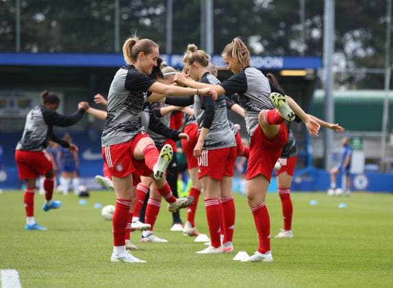 Kington Upon Thames, England, 2nd May 2021. Bayern Munich Women warm up during the UEFA Women s Champions League match at Kingsmeadow, Kington Upon Thames. Picture credit should read: Paul Terry Sportimage EDITORIAL USE ONLY. No use with unauthorised audio, video, data, fixture lists, club league logos or live services. Online in-match use limited to 120 images, no video emulation. No use in betting, games or single club league player publications. SPI-1031-0003