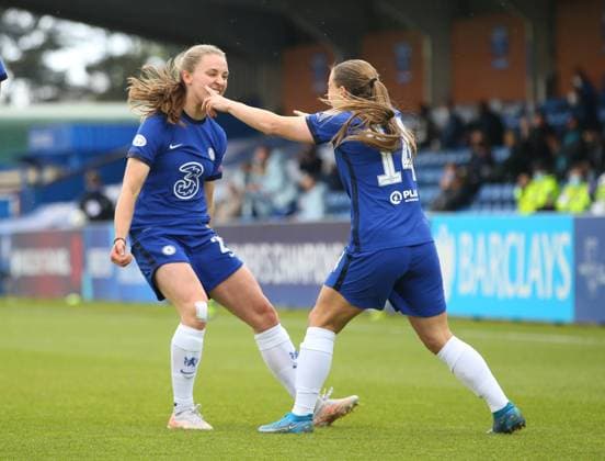 Kington Upon Thames, England, 2nd May 2021. Fran Kirby of Chelsea (r) celebrates scoring the first goal to make the score (2-2) during the UEFA Women s Champions League match at Kingsmeadow, Kington Upon Thames. Picture credit should read: Paul Terry Sportimage EDITORIAL USE ONLY. No use with unauthorised audio, video, data, fixture lists, club league logos or live services. Online in-match use limited to 120 images, no video emulation. No use in betting, games or single club league player publications. SPI-1031-0022