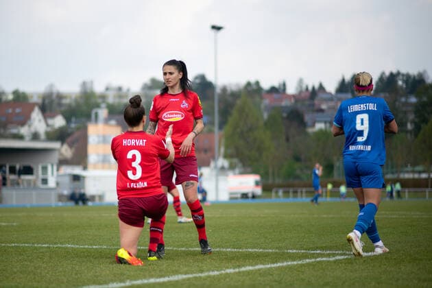 Francesca Calo (1. FC Koeln) und Sabrina Horvat (1. FC Koeln) sind unzufrieden, GER, TSG 1899 Hoffenheim U20 vs. 1. FC Koeln, 02.05.2021, Frauen Fussball 2. Bundesliga Sued, 12. Spieltag, Spielzeit 2020 2021 DFB REGULATIONS PROHIBIT ANY USE OF PHOTOGRAPHS AS IMAGE SEQUENCES AND OR QUASI-VIDEO GER, TSG 1899 Hoffenheim U20 vs. 1. FC Koeln, 02.05.2021, Frauen Fussball 2. Bundesliga Sued, 12. Spieltag, Spielzeit 2020 2021 Sinsheim