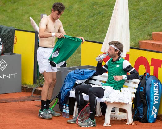 Sander Gille, Joran Vliegen (wechselt Hemd), Herren Doppel Finale, Endspiel Copyright: xJuergenxHasenkopfx