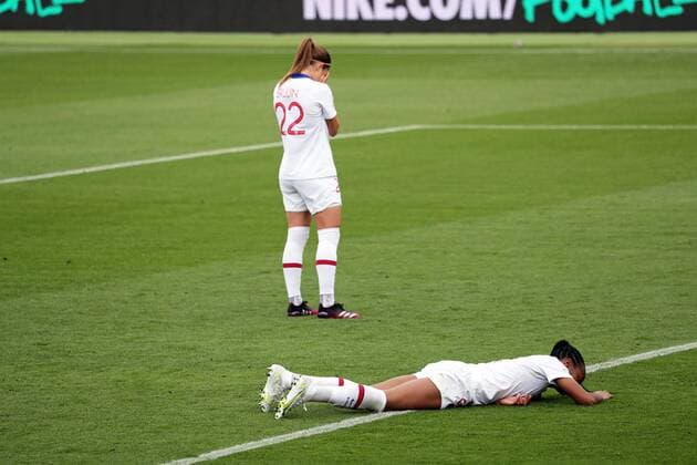 May 02, 2021, Barcelona, Catalonia, Spain: Disappointed PSG players at the end of the FC Barcelona, Barca PSG match of the semifinals of the Women s UEFA Champions League, played at the Johan Cruyff stadium. Photo: JGS Cordon Press Cordon Press