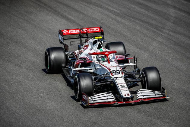 99 GIOVINAZZI Antonio (ita), Alfa Romeo Racing ORLEN C41, action during the Formula 1 Heineken Grande PrŽmio de Portugal 2021 from April 30 to May 2, 2021 on the Algarve International Circuit, in Portimao, Portugal FORMULE 1 : Grand Prix du Portugal - Course - Portimao - 01 05 2021 DPPI Panoramic  _B2_7450