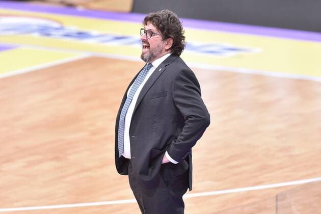 Andrea Trinchieri (Trainer, Headcoach FC Bayern Muenchen) , Basketball, Bundesliga, BBL, BG Goettingen - FC Bayern Muenchen, 02.05.2021, BG Goettingen - FC Bayern Muenchen, Basketball, Bundesliga, GER, BBL, 02.05.2021 Goettingen Copyright: xEibner-Pressefotox-xRolandxSippelx