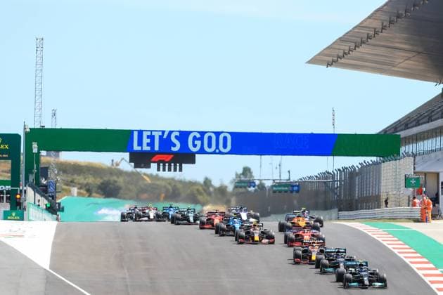 Portuguese Grand Prix, 02 05 2021. Start of the race with Valtteri Bottas (FIN), Mercedes AMG Petronas W12 leading during the Formula 1 Heineken Grande Premio De Portugal 2021 at the Algarve International Circuit, Portimao, Portugal on 2 May 2021 Portimao Portugal Editorial use only , Copyright: xPhilxDuncanx PSI-12618-0028