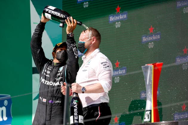 44 Lewis Hamilton (GBR, Mercedes-AMG Petronas F1 Team), Kane Hemmant (Mercedes-AMG Petronas F1 Team), F1 Grand Prix of Portugal at Autodromo Internacional do Algarve on May 2, 2021 in Portimao, Portugal. (Photo by HOCH ZWEI) Portimao Portugal