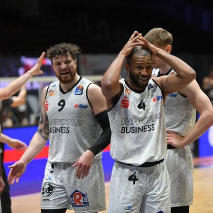 Virgil Matthews (Niners Chemnitz) Mitte frustriert, Niners Chemnitz vs. Ratiopharm Ulm, 02.05.2021, easycredit Basketball Bundesliga, GER, Saison 2020 21 Niners Chemnitz vs. Ratiopharm Ulm, 02.05.2021, easycredit Basketball Bundesliga, GER, Saison 2020 21 Chemnitz Copyright: xBertxHarzer xEibner-xPressefotox