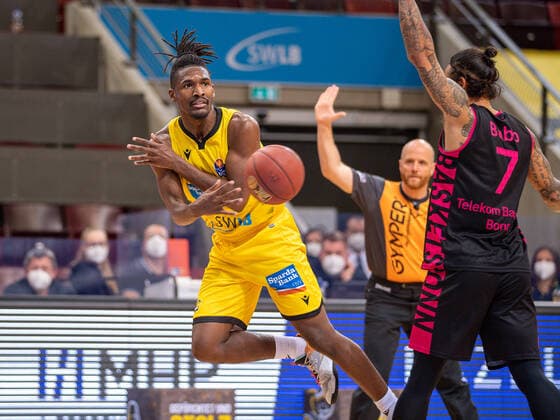 Jaleen Smith (MHP Riesen Ludwigsburg, 03), MHP Riesen Ludwigsburg vs. Telekom Baskets Bonn, Basketball, Bundesliga, easycredit BBL, 32. Spieltag, Spielzeit 2020 2021, 02.05.2021, MHP Riesen Ludwigsburg vs. Telekom Baskets Bonn, Basketball, Bundesliga, easycredit BBL, 32. Spieltag, Spielzeit 2020 2021, 02.05.2021 Ludwigsburg Copyright: xEibner-Pressefoto SaschaxWaltherx EP_SWA