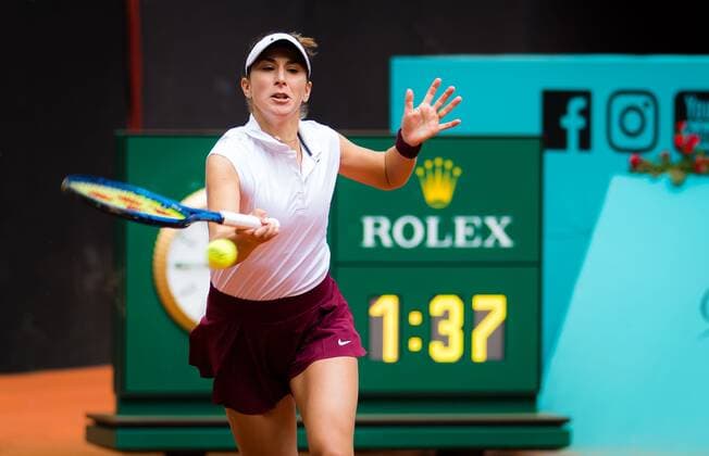 Mandatory Credit: Photo by Rob Prange Shutterstock (11876065bg) Belinda Bencic of Switzerland in action during the third round of the 2021 Mutua Madrid Open WTA, Tennis Damen 1000 tournament Mutua Madrid Open, Tennis, La Caja Magica, Madrid, Spain - 03 May 2021 Mutua Madrid Open, Tennis, La Caja Magica, Madrid, Spain - 03 May 2021  Copyright: xRobxPrange Shutterstockx 11876065bg
