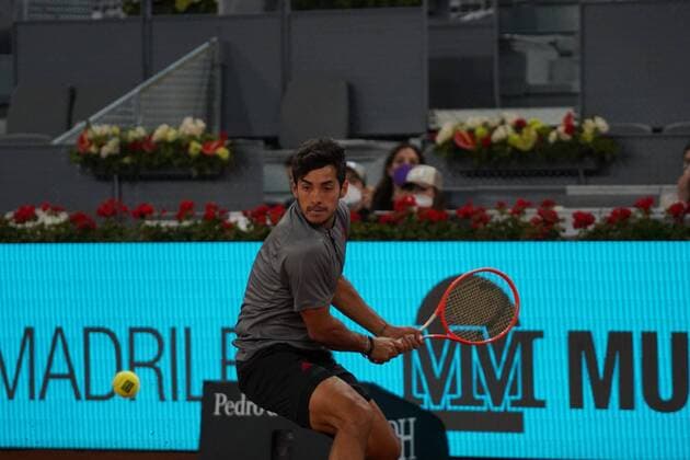 Christian Garín (CHI) vs Fernando Verdasco (SPA) Durning Match WTA, Tennis Damen 1000 - Mutua Madrid Open 2021, Madrid May 3, 2021 Cordon Press