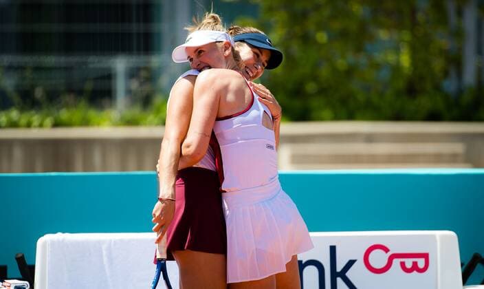 Mandatory Credit: Photo by Rob Prange Shutterstock (11888284a) Belinda Bencic & Jil Teichmann of Switzerland playing doubles at the 2021 Mutua Madrid Open WTA, Tennis Damen 1000 tournament Mutua Madrid Open, Tennis, La Caja Magica, Madrid, Spain - 04 May 2021 Mutua Madrid Open, Tennis, La Caja Magica, Madrid, Spain - 04 May 2021  Copyright: xRobxPrange Shutterstockx 11888284a