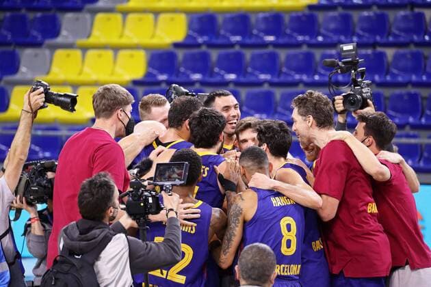 May 04, 2021, Barcelona, Catalonia, Spain: FC Barcelona, Barca players celebrartion st the end of the match betweeen FC Barcelona and Zenit Saint Petersburg, corresponding to the 5th match of the 1 4 final of the Euroleague, played at the Palau Blaugrana. Photo: JGS Cordon Press Cordon Press