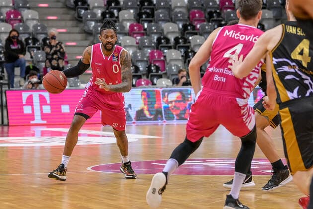 easyCredit BBL, Telekom Baskets Bonn vs. Basketball Loewen Braunschweig, 05.05.2021 Alex Hamilton (Telekom Baskets Bonn 0), easyCredit BBL, Telekom Baskets Bonn vs. Basketball Loewen Braunschweig am 05.05.2021 im Telekom Dome Bonn, Bonn (Nordrhein-Westfalen) Copyright: xBEAUTIFULxSPORTS Mueller-Laschetx