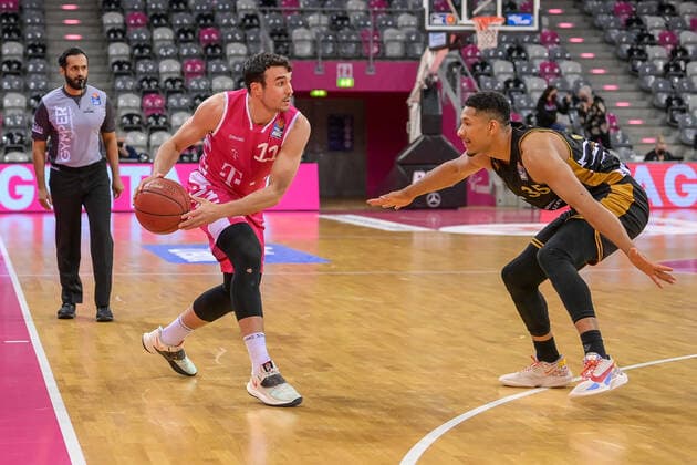 easyCredit BBL, Telekom Baskets Bonn vs. Basketball Loewen Braunschweig, 05.05.2021 Anthony DiLeo (Telekom Baskets Bonn 11), easyCredit BBL, Telekom Baskets Bonn vs. Basketball Loewen Braunschweig am 05.05.2021 im Telekom Dome Bonn, Bonn (Nordrhein-Westfalen) Copyright: xBEAUTIFULxSPORTS Mueller-Laschetx