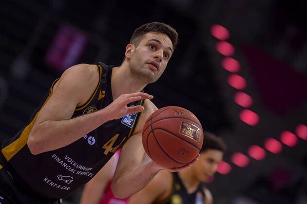 easyCredit BBL, Telekom Baskets Bonn vs. Basketball Loewen Braunschweig, 05.05.2021 Benedikt Turudic (Basketball Löwen Braunschweig, 44), easyCredit BBL, Telekom Baskets Bonn vs. Basketball Loewen Braunschweig am 05.05.2021 im Telekom Dome Bonn, Bonn (Nordrhein-Westfalen) Copyright: xBEAUTIFULxSPORTS Mueller-Laschetx