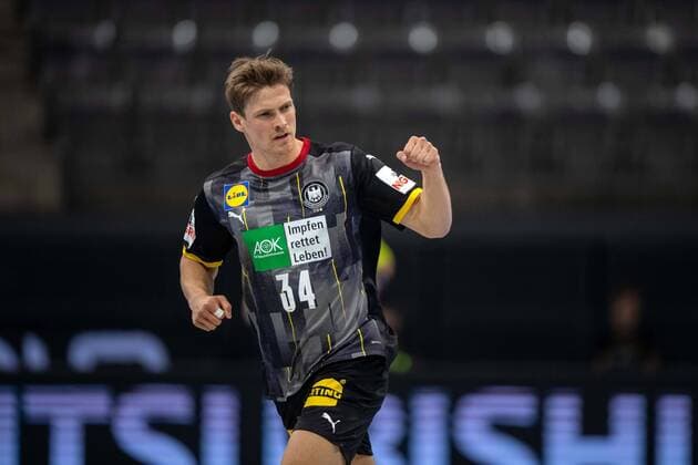 Handball Stuttgart 02.05.2021 Länderspiel DHB Männer Herren EHF Euro 2022 Qualifikation Qualification Deutschland (GER) - Estland (EST) Rune Dahmke (Deutschland, No.34) Jubel