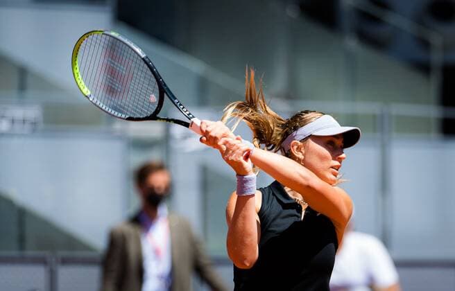Mandatory Credit: Photo by Rob Prange Shutterstock (11888296u) Paula Badosa of Spain in action during the semi-final of the 2021 Mutua Madrid Open WTA, Tennis Damen 1000 tournament Mutua Madrid Open, Tennis, La Caja Magica, Madrid, Spain - 06 May 2021 Mutua Madrid Open, Tennis, La Caja Magica, Madrid, Spain - 06 May 2021  Copyright: xRobxPrange Shutterstockx 11888296u