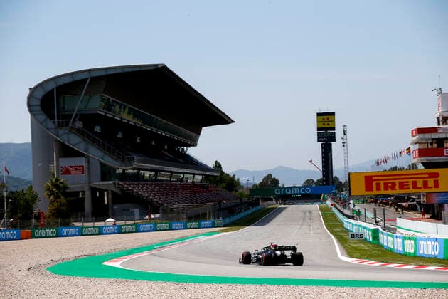 44 Lewis Hamilton (GBR, Mercedes-AMG Petronas F1 Team), F1 Grand Prix of Spain at Circuit de Barcelona-Catalunya on May 7, 2021 in Barcelona, Spain. (Photo by HOCH ZWEI) Barcelona Spain
