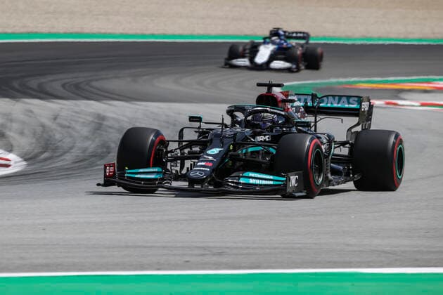 44 HAMILTON Lewis (gbr), Mercedes AMG F1 GP W12 E Performance, action during the Formula 1 Aramco Gran Premio De Espana 2021 from May 07 to 10, 2021 on the Circuit de Barcelona-Catalunya, in Montmelo, near Barcelona, Spain FORMULE 1 : Grand prix d Espagne - Barcelone - Preparations - 07 05 2021 DPPI Panoramic  00121006_C26I8120