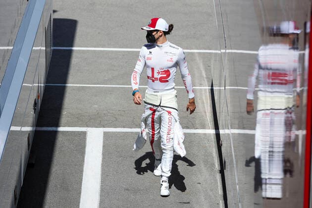 GIOVINAZZI Antonio (ita), Alfa Romeo Racing ORLEN C41, portrait during the Formula 1 Aramco Gran Premio De Espana 2021 from May 07 to 10, 2021 on the Circuit de Barcelona-Catalunya, in Montmelo, near Barcelona, Spain FORMULE 1 : Grand prix d Espagne - Barcelone - 08 05 2021 DPPI Panoramic  AV6_0007