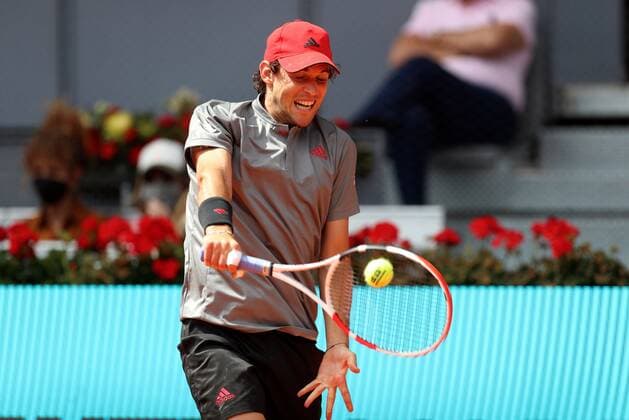 Dominic Thiem of Austria in action during his semifinal match against Alexander Zverev of Germany at the Mutua Madrid Open tennis ?tournament in Madrid, central Spain, 08 May 2021. Alexander Zverev - Dominic Thiem !ACHTUNG: NUR REDAKTIONELLE NUTZUNG!  Copyright: xRodrigoxJimenezx GRAF2360 20210508-637560889900603562