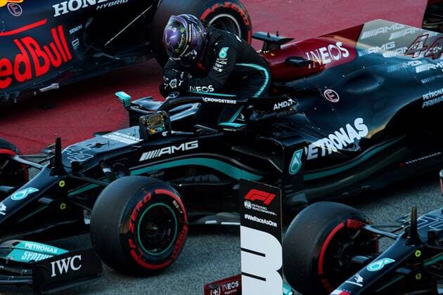 British driver Lewis Hamilton of Mercedes team reacts after the third round of free training sessions for Spain s Formula One Grand Prix at Barcelona-Catalunya racetrack in Montmelo, Barcelona, nort-eastern Spain, 08 May 2021. Third round of free sessions !ACHTUNG: NUR REDAKTIONELLE NUTZUNG!  Copyright: xAlejandroxGarcíax GRAF2409 20210508-637560901461441862