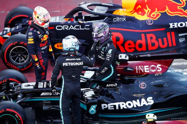 77 Valtteri Bottas (FIN, Mercedes-AMG Petronas F1 Team), 44 Lewis Hamilton (GBR, Mercedes-AMG Petronas F1 Team), 33 Max Verstappen (NED, Red Bull Racing), F1 Grand Prix of Spain at Circuit de Barcelona-Catalunya on May 8, 2021 in Barcelona, Spain. (Photo by HOCH ZWEI) Barcelona Spain