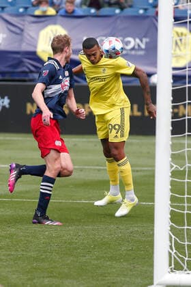 NASHVILLE, TN - MAY 08: Nashville SC forward Jhonder Cadiz (99) heads a shot attempt past New England Revolution forward Adam Buksa (9) during a match between Nashville SC and New England Revolution, May 8, 2021, at Nissan Stadium in Nashville, Tennessee. (Photo by Matthew Maxey Icon Sportswire) SOCCER: MAY 08 MLS, Fussball Herren, USA - New England Revolution at Nashville SC Icon21050819
