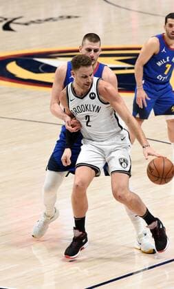 Denver Nuggets center Nikola Jokic 15 (L), ties up Brooklyn Nets forward Blake Griffin 2 (R), during the third quarter at the Ball Arena in Denver, CO, USA, 08 May 2021. Denver Nuggets - Brooklyn Nets !ACHTUNG: NUR REDAKTIONELLE NUTZUNG!  Copyright: xToddxPiersonx AME6333 20210509-637561384948208717