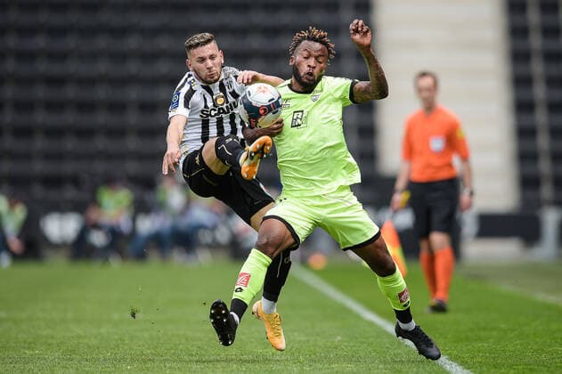NGONDA Glody ( 3 - Dijon FCO ) - EL MELALI Farid ( 28 - Angers ) - FOOTBALL : Angers vs Dijon - Ligue 1 - Angers - 09 05 2021 FedericoPestellini Panoramic 