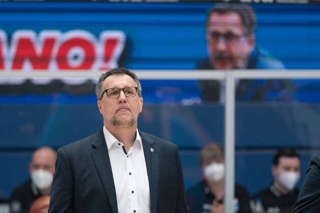 Syntainics MBC - EWE Baskets Oldenburg, Basketball, Bundesliga, Maenner, 2020 2021, 34. Spieltag, 09.05.2021, Headcoach Silvano Poropat (MBC). Syntainics MBC - EWE Baskets Oldenburg, Basketball, Bundesliga, Maenner, 2020 2021, 34. Spieltag, 09.05.2021, Weissenfels