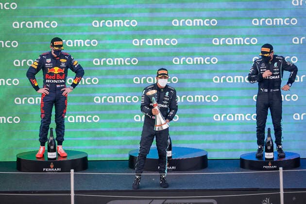podium HAMILTON Lewis (gbr), Mercedes AMG F1 GP W12 E Performance, VERSTAPPEN Max (ned), Red Bull Racing Honda RB16B, BOTTAS Valtteri (fin), Mercedes AMG F1 GP W12 E Performance, portrait during the Formula 1 Aramco Gran Premio De Espana 2021 from May 07 to 10, 2021 on the Circuit de Barcelona-Catalunya, in Montmelo, near Barcelona, Spain FORMULE 1 : Grand prix d Espagne - Barcelone - 09 05 2021 DPPI Panoramic