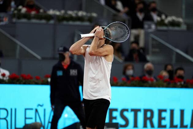 Alexander Zverev of Germany in action against Matteo Berrettini of Italy during the men s final at the Mutua Madrid Open tennis tou?rnament in Madrid, Spain, 09 May 2021. Mutua Madrid Open tennis tou?rnament !ACHTUNG: NUR REDAKTIONELLE NUTZUNG!  Copyright: xRodrigoxJimenezx GRAF3497 20210509-637561870701094177