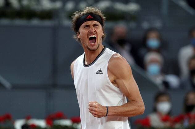 Alexander Zverev of Germany in action against Matteo Berrettini of Italy during the men s final at the Mutua Madrid Open tennis tou?rnament in Madrid, Spain, 09 May 2021. Mutua Madrid Open tennis tou?rnament !ACHTUNG: NUR REDAKTIONELLE NUTZUNG!  Copyright: xRodrigoxJimenezx GRAF3489 20210509-637561870730798524