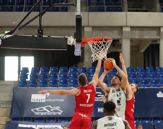 Armin Trtovac ( 10, MLP Academics Heidelberg) beim Wurf beim 2. Final-Spiel in der BARMER 2. Basketball Bundesliga Pro A, MLP Academics Heidelberg - Bayer Giants Leverkusen. Heidelberg. 09.05.21 Basketball , 09.05.2021, Heidelberg (Deutschland)