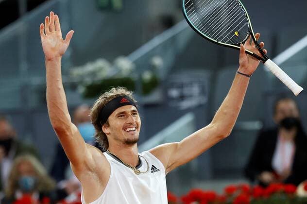 Alexander Zverev of Germany celebrates his victory against Matteo Berrettini of Italy during the men s final at the Mutua Madrid Open tennis tou?rnament in Madrid, Spain, 09 May 2021. Mutua Madrid Open tennis tou?rnament !ACHTUNG: NUR REDAKTIONELLE NUTZUNG!  Copyright: xChemaxMoyax GRAF3603 20210509-637561931121607829