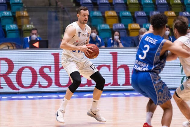 Fraport Skyliners - Hamburg Towers, easyCredit BBL Johannes Richter (Hamburg Towers, 12). Basketball-Spiel der easyCredit BBL zwischen den Fraport Skyliners und den Hamburg Towers am 9. Mai 2021 in der Fraport-Arena in Frankfurt am Main., Frankfurt am Main Hessen Deutschland Fraport-Arena
