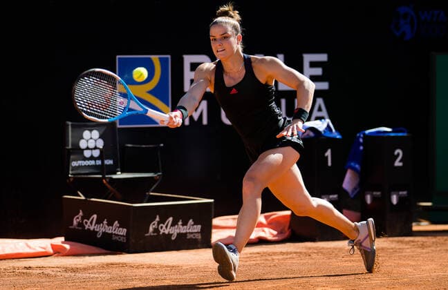 May 10, 2021, ROMA, ITALY: Maria Sakkari of Greece in action during the first round of the 2021 Internazionali BNL d Italia WTA, Tennis Damen 1000 tournament ROMA ITALY - ZUMAa181 20210510_zaa_a181_143 Copyright: xRobxPrangex