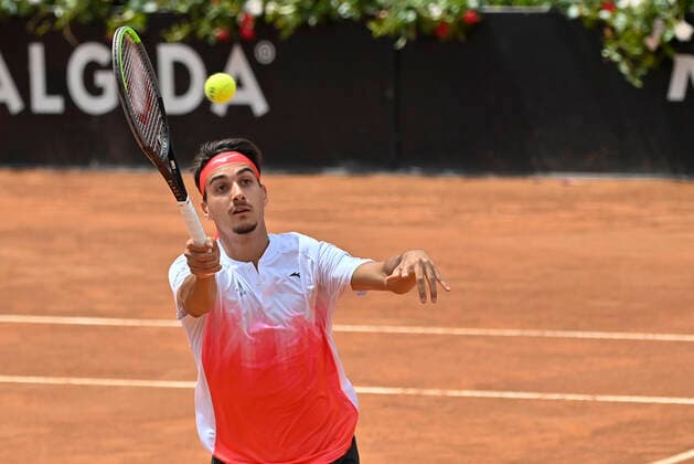 Photo Fabrizio Corradetti - LaPresse 11 05 2021 Roma (Italy) Tennis 1st round Lorenzo Sonego (ITA) vs Gael Monfils (FRA) Internazionali BNL d Italia 2021 In the pic: Lorenzo Sonego  Copyright: xFabrizioxCorradetti LaPressex