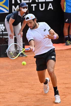 Photo Fabrizio Corradetti - LaPresse 11 05 2021 Roma (Italy) Tennis 1st round Matteo Berrettini (ITA) vs Nikoloz Basilashvili (GEO) Internazionali BNL d Italia 2021 In the pic: Matteo Berrettini  Copyright: xFabrizioxCorradetti LaPressex