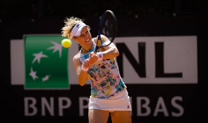 Sport Bilder des Tages May 11, 2021, ROMA, ITALY: Laura Siegemund of Germany in action during her first-round match at the 2021 Internazionali BNL d Italia WTA, Tennis Damen 1000 tournament against Nadia Podoroska of Argentina ROMA ITALY - ZUMAa181 20210511_zaa_a181_037 Copyright: xRobxPrangex