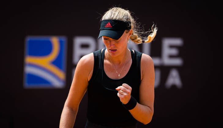 May 11, 2021, ROMA, ITALY: Kristina Mladenovic of France in action during the first round of the 2021 Internazionali BNL d Italia WTA, Tennis Damen 1000 tournament against Belinda Bencic of Switzerland ROMA ITALY - ZUMAa181 20210511_zaa_a181_048 Copyright: xRobxPrangex